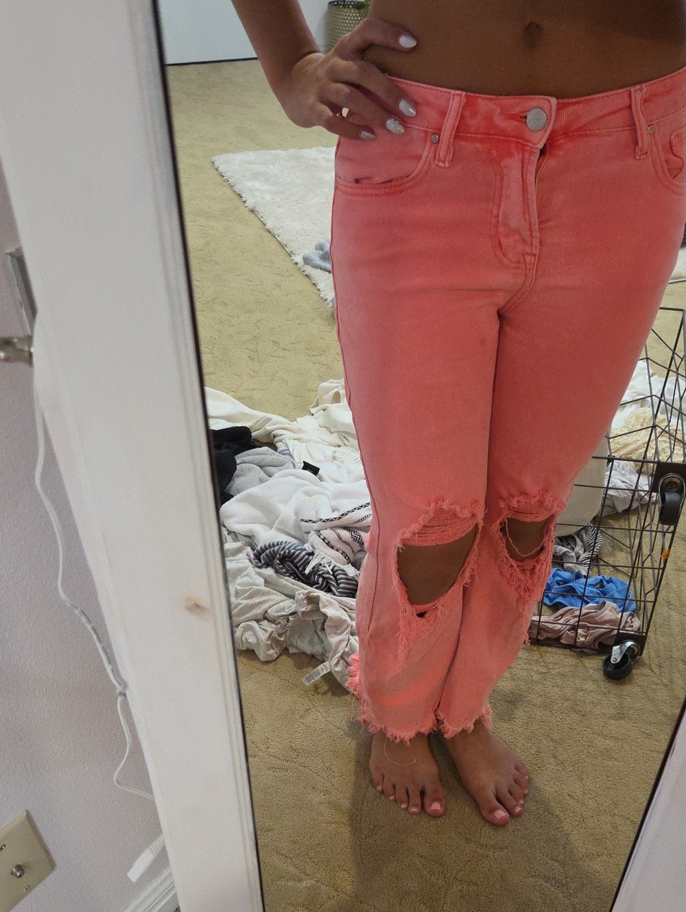Risen Distressed Skinny Jeans Pink Waist 26